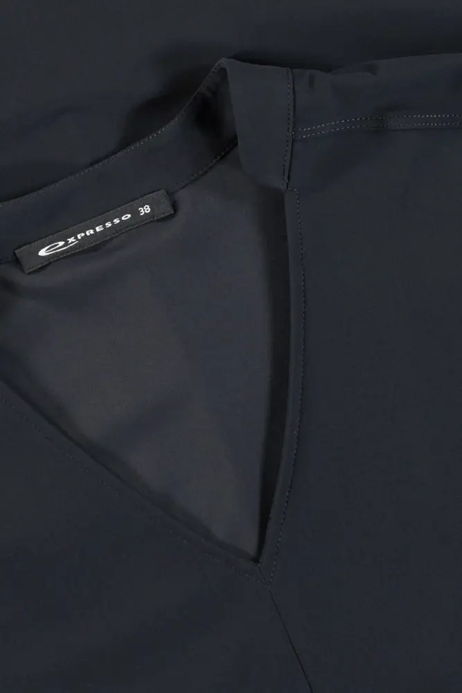 Travel top