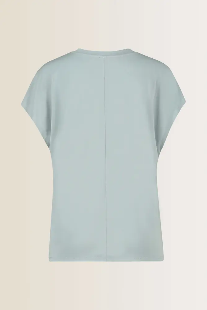T-shirt met studs