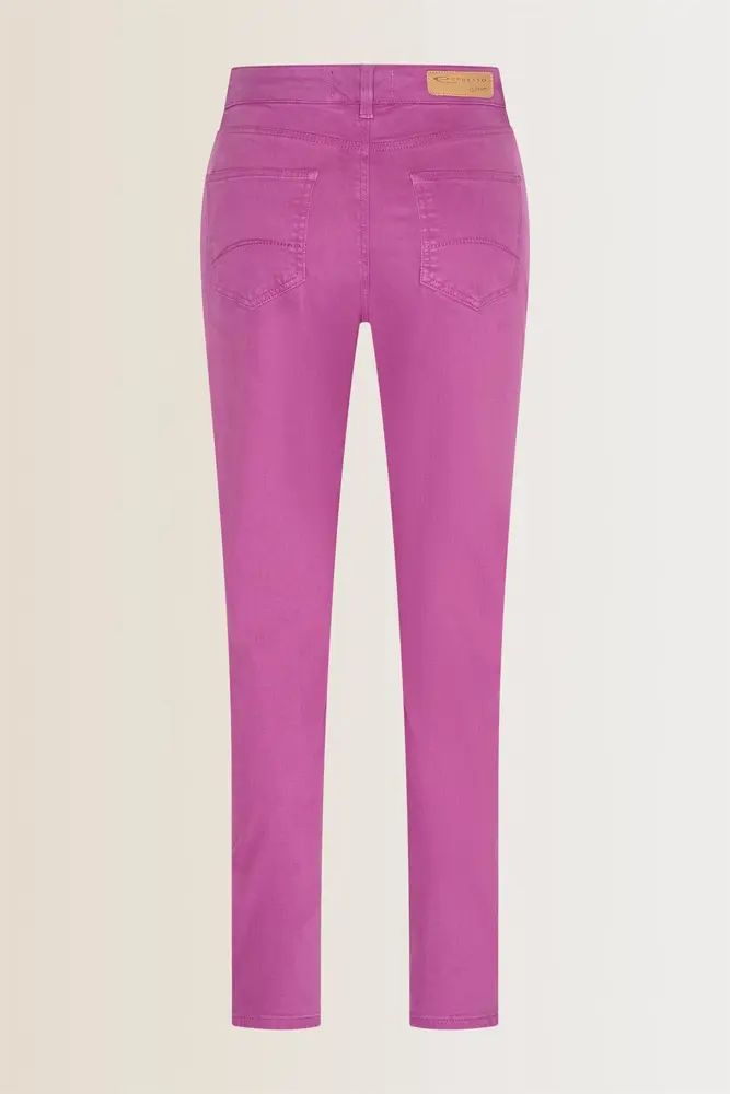 Slim fit jeans