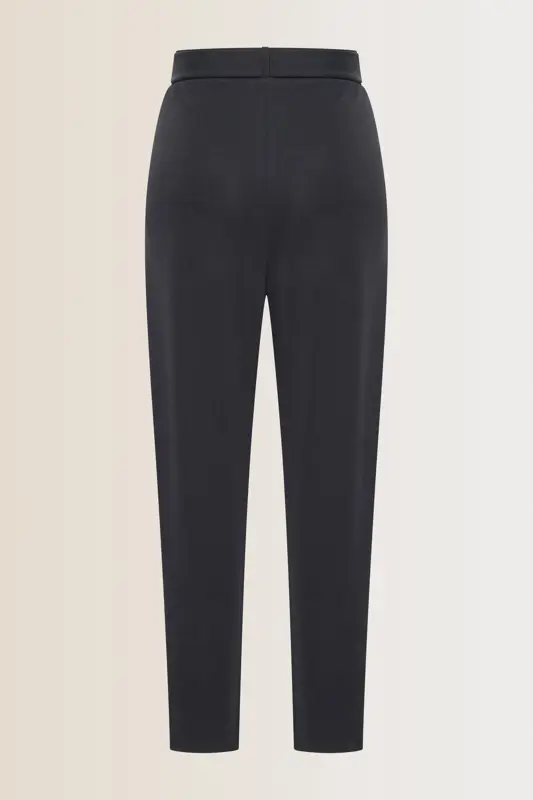 Tapered broek met plooien