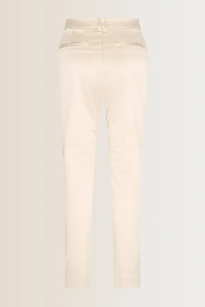 Satijnachtige broek