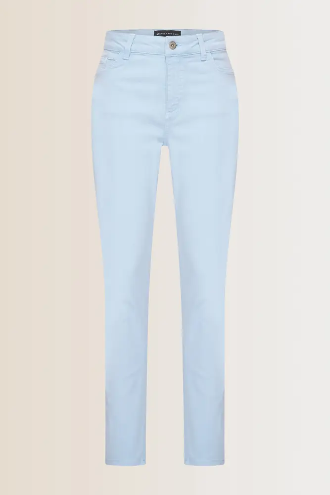 Slim-fit jeans