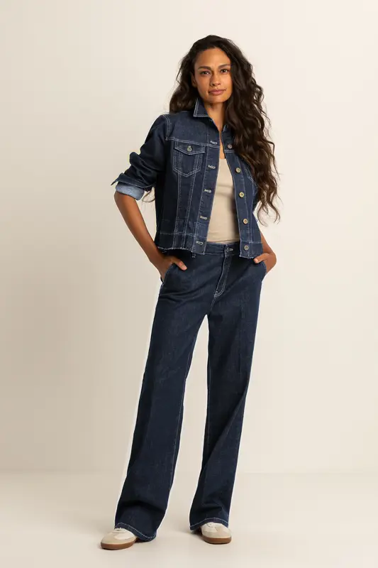 Flared jeans