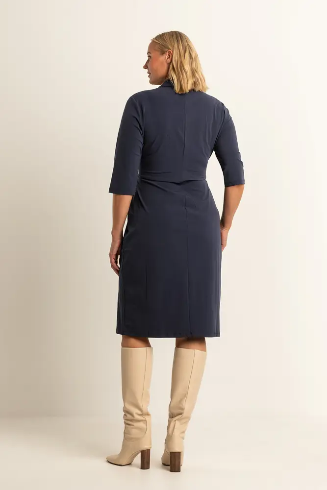 Travel jurk met knoopdetail