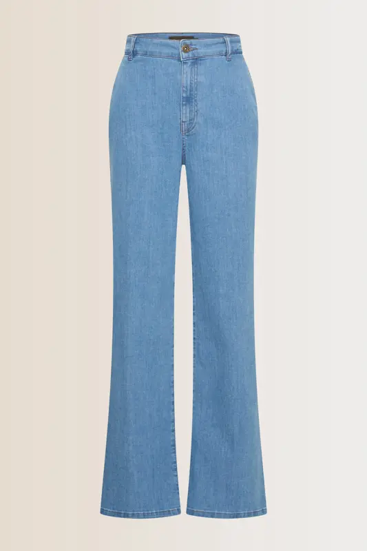 Wide leg jeans