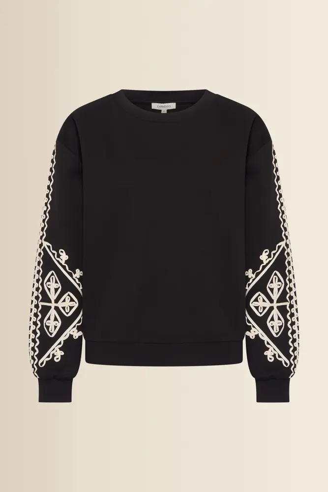 Sweater met contrasterende borduusels