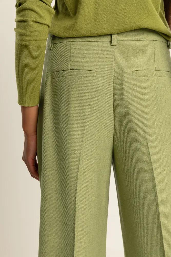 Wijde broek met plooien