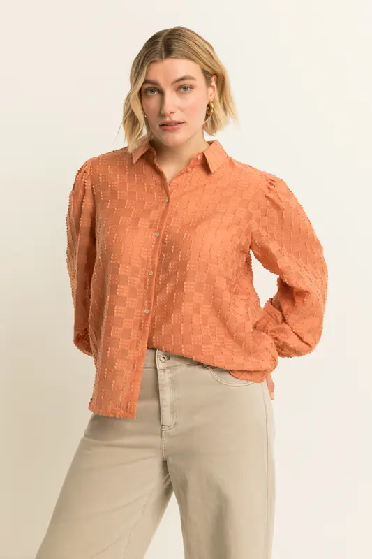 Volumineuze blouse met structuur