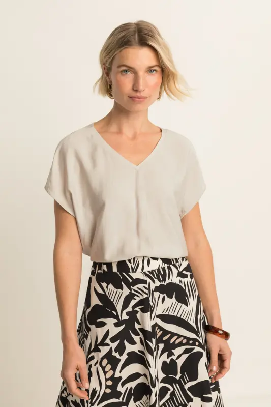 T-shirt met V-hals