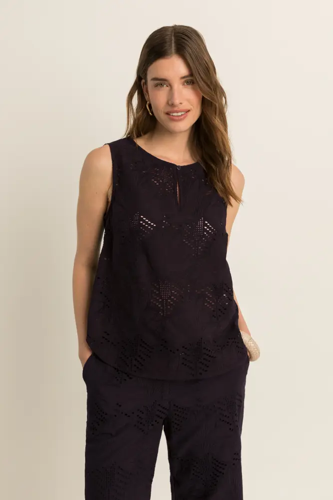 Mouwloze broderie blouse