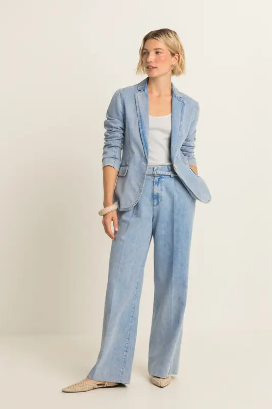 Soepelvallende denim
