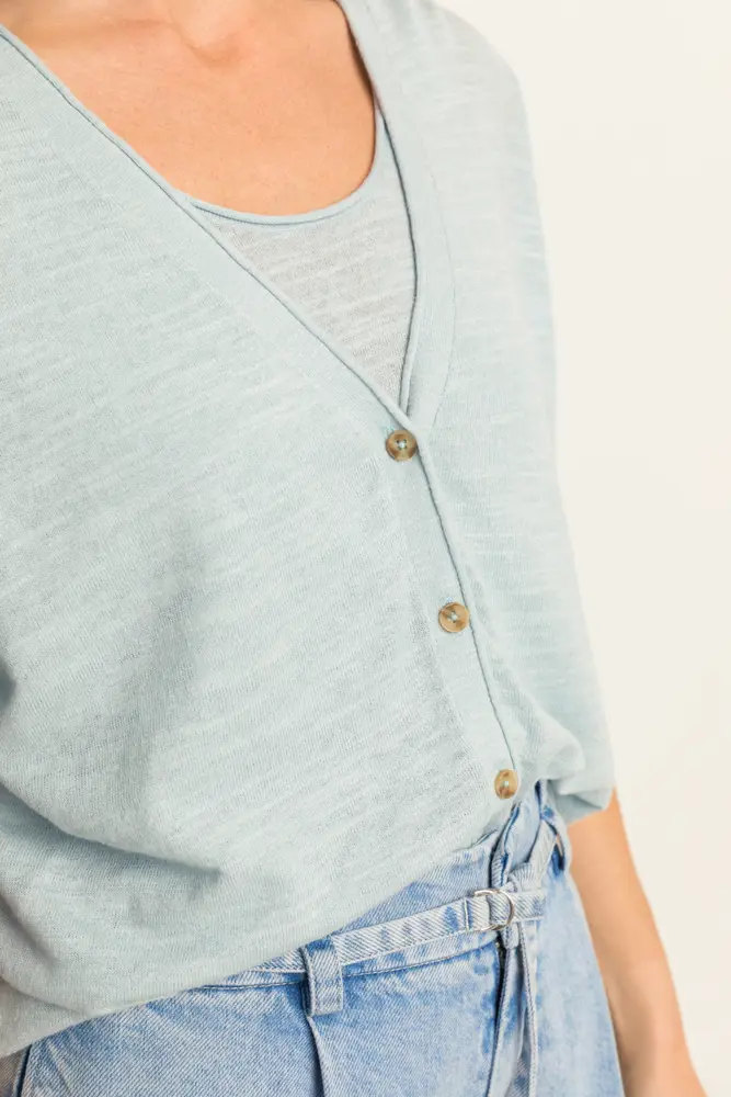 Oversized vest