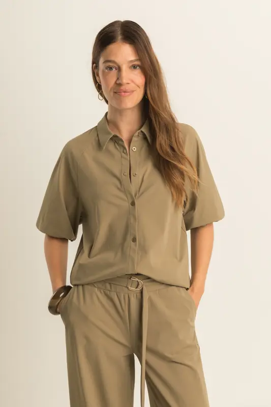 Blouse met pofmouwen