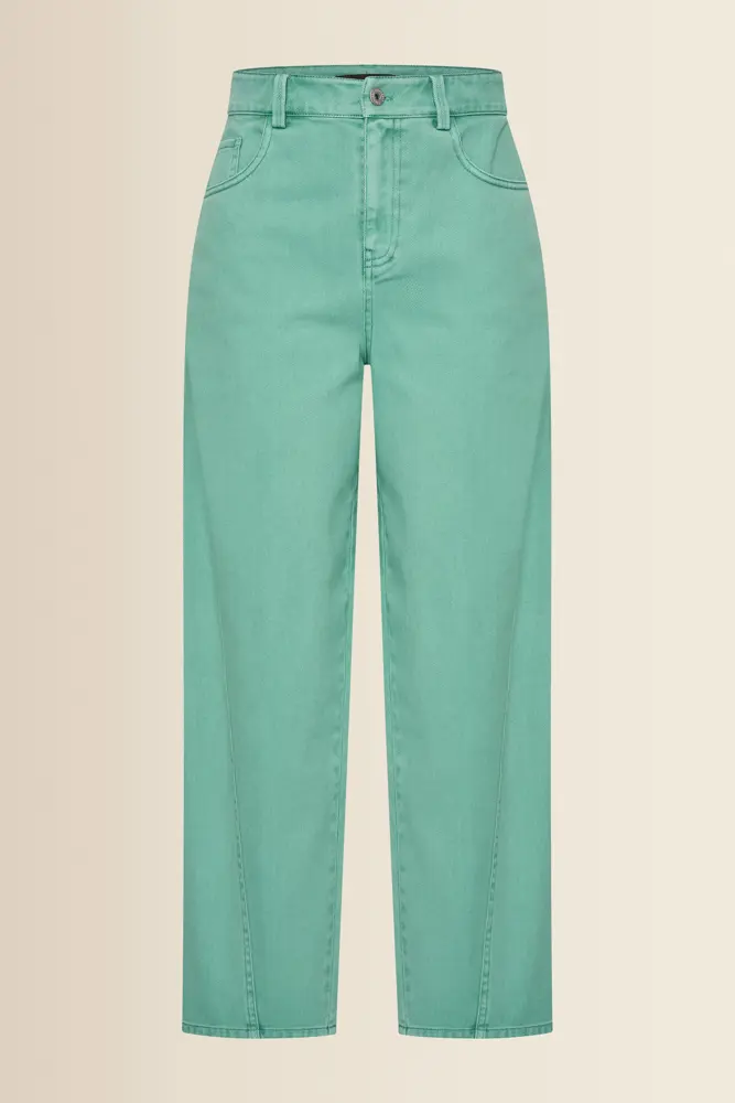 Barrel jeans