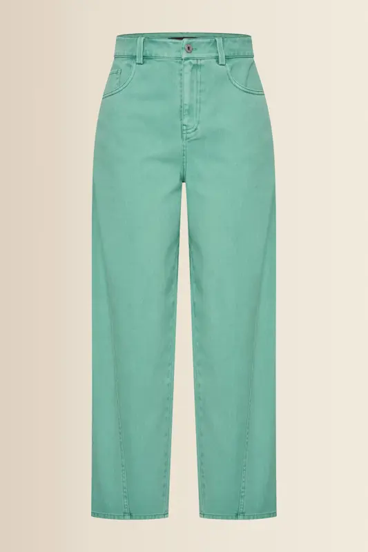 Barrel jeans