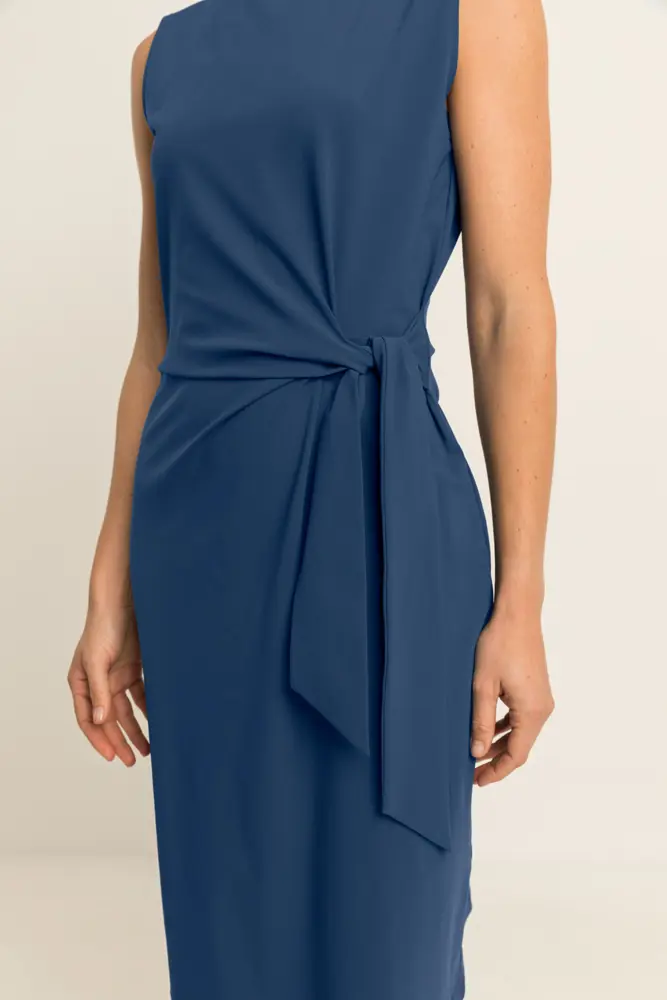 Travel jurk met knoopdetail
