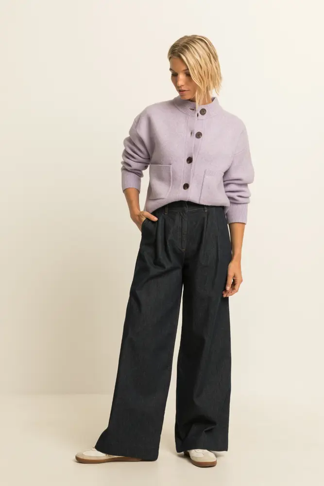 Gebreid vest met knoopsluiting