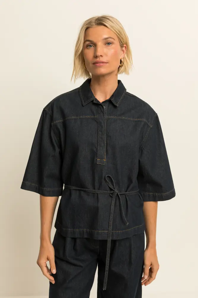 Denim blouse met ceintuur