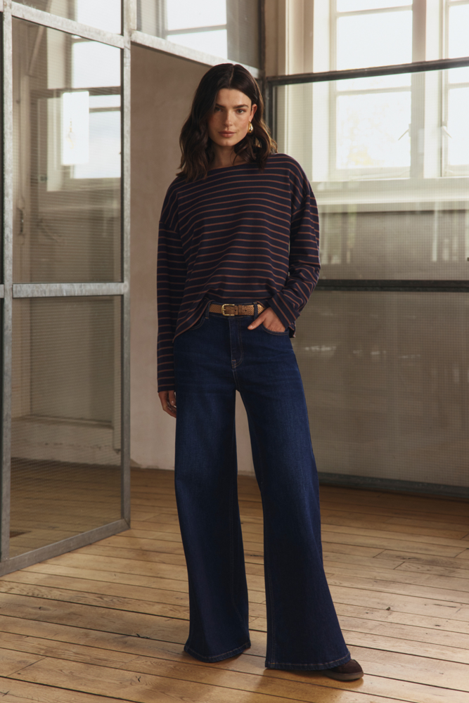 Wide leg jeans