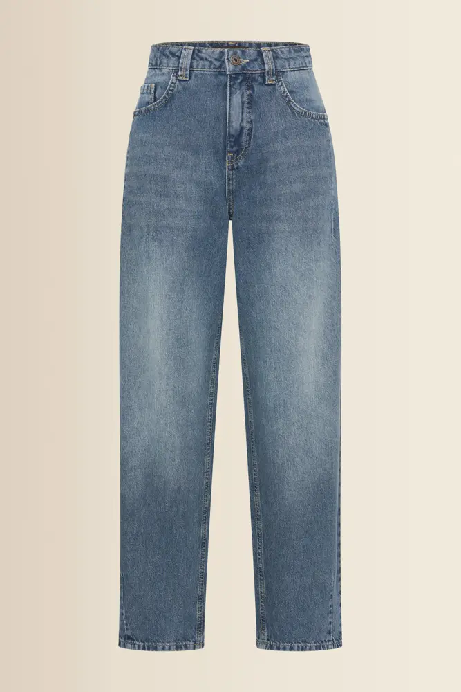 Relaxed fit barrel jeans