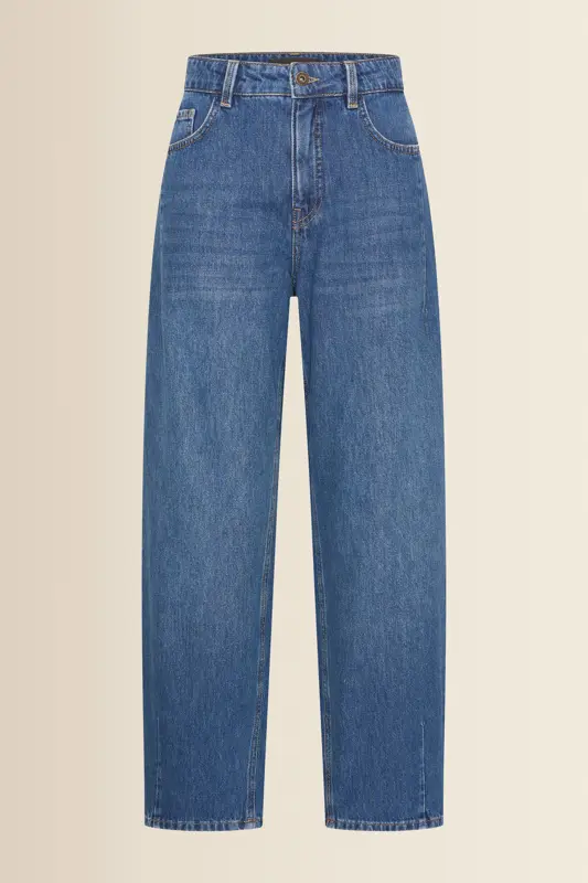 Barrel fit jeans