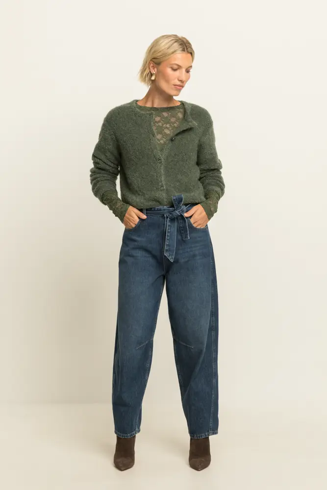 Bouclé vest met knopen