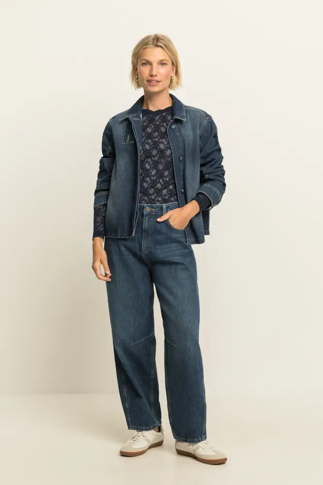 Denim jasje met contrasterende stiksels