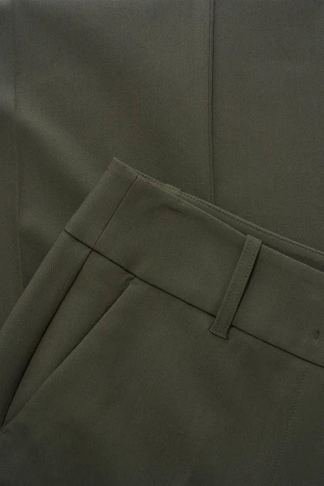 Pantalon met uitlopende pijpen
