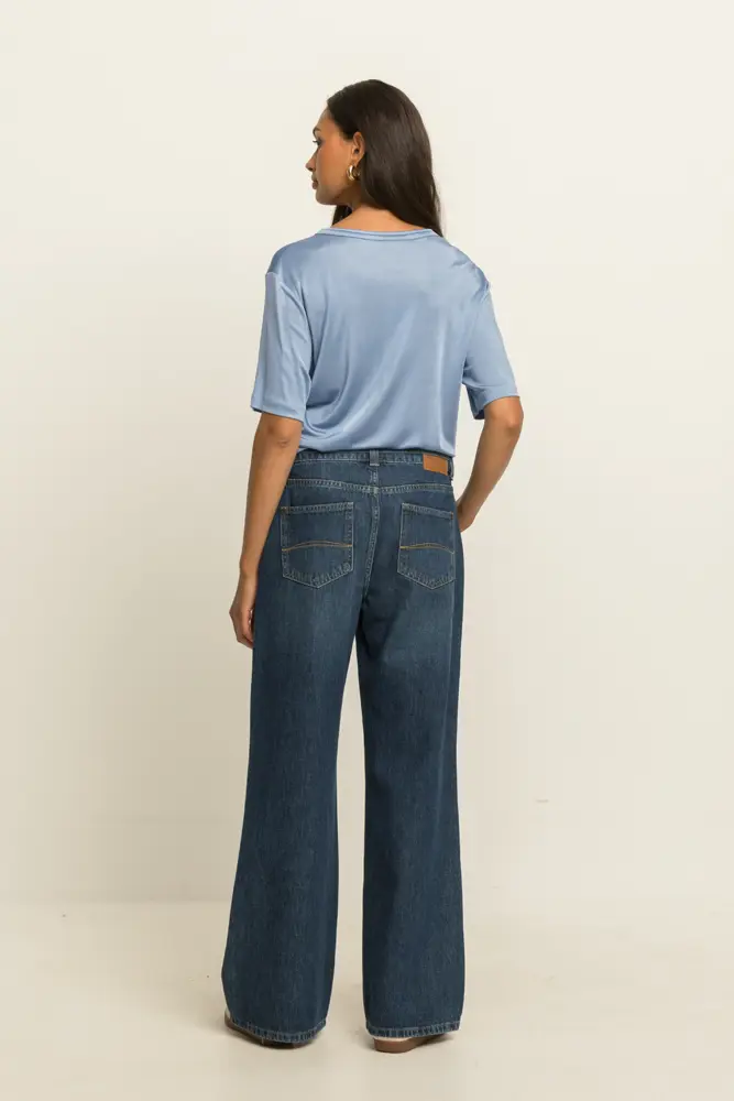 Wide leg jeans met strikceintuur